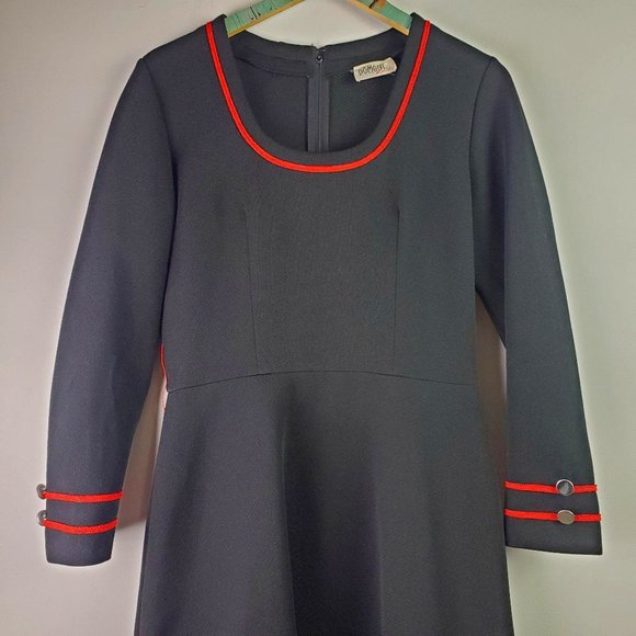 Vintage 1970s Domani Knits Retro A-Line Dress Sz 1 - Picture 3 of 15